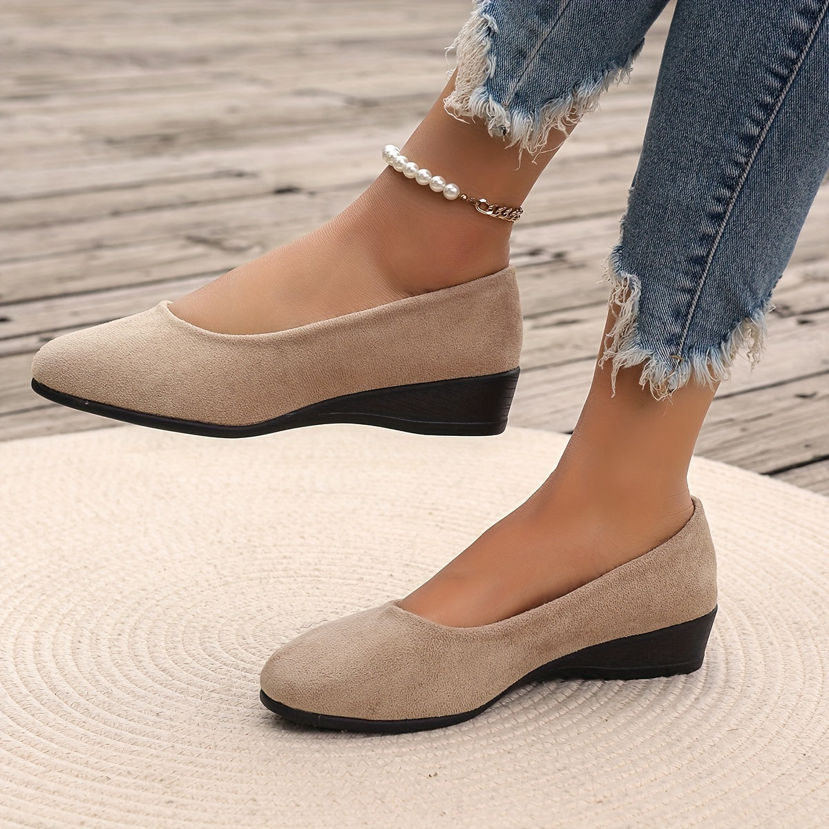 Ava | Sleek Comfort Wedge Flats